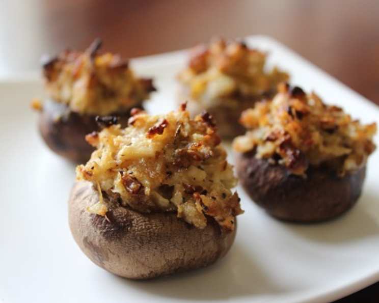 Artichoke-Stuffed Mushrooms