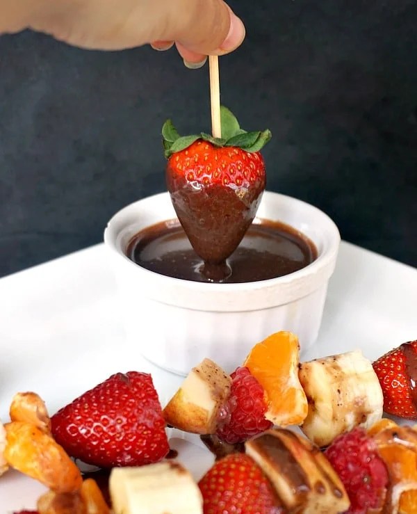 Chocolate Dipping Sauce for Strawberries