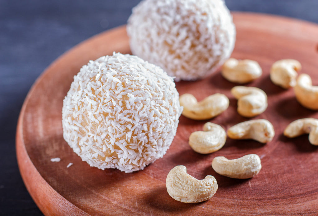 Ginger and Cashew Energy Balls