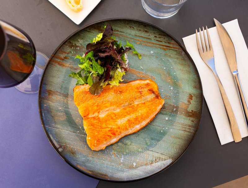 Salmon with Fennel and Citrus Salad
