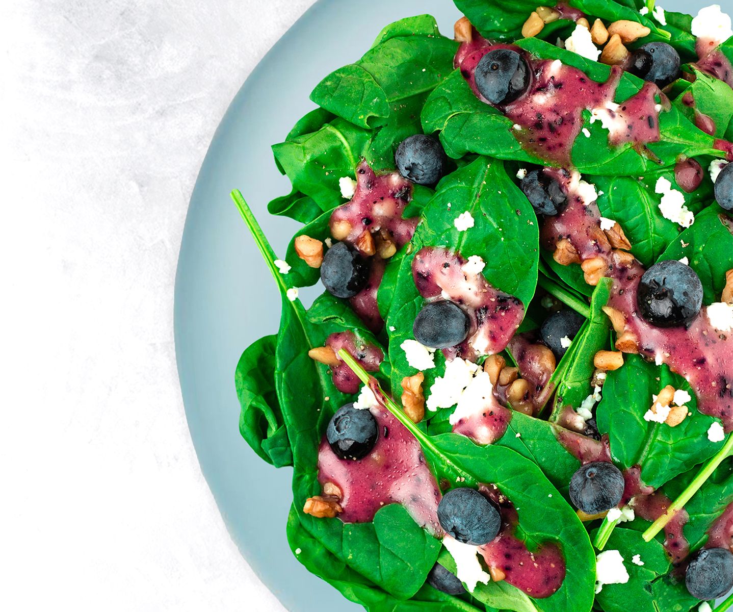 Spinach-Mango Salad with Walnuts and Blueberry Vinaigrette